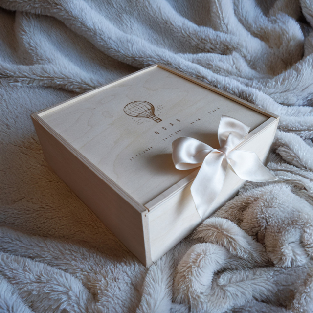 Erinnerungskiste zur Geburt - Vintage - Personalisierbar